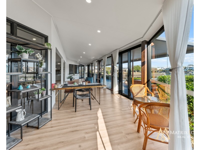 33 Prosperity Drive, Helensvale QLD 4212