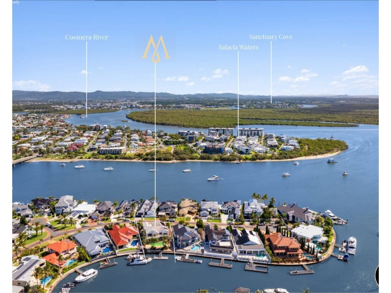 11 Excalibur Court, Sovereign Islands QLD 4216