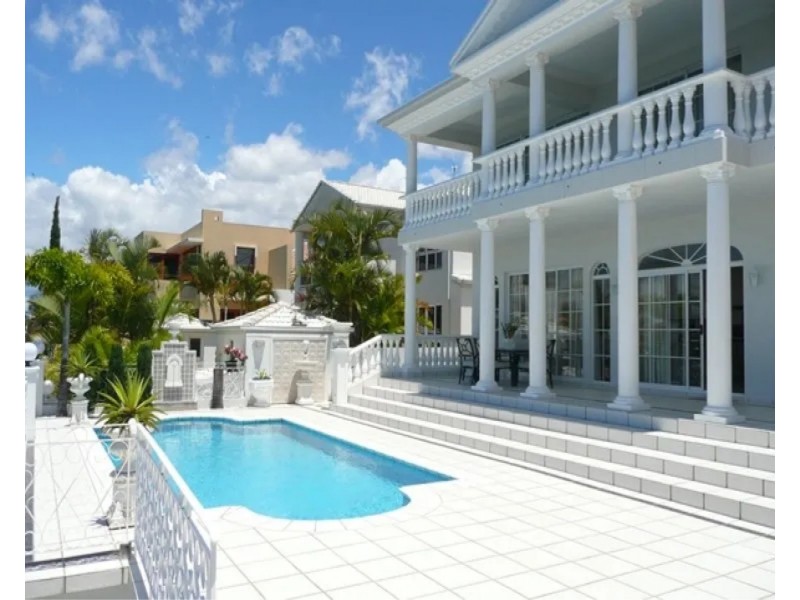 11 The Sovereign Mile, Sovereign Islands QLD 4216