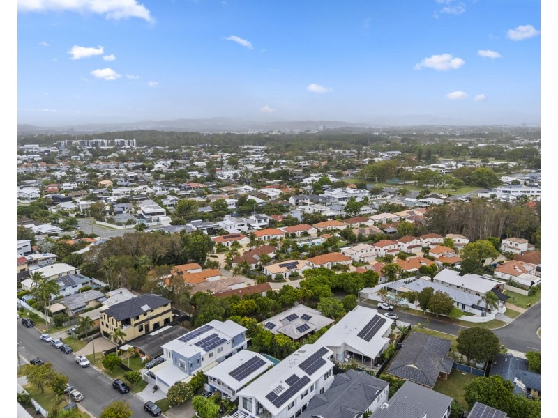 Mermaid Waters QLD 4218