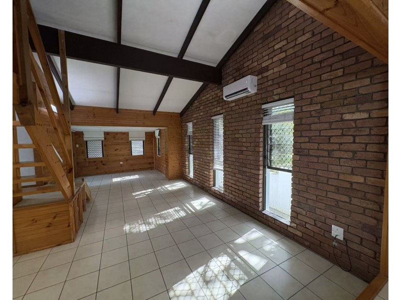 1/1 Todman Drive, Mudgeeraba QLD 4213