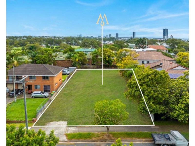 75 Pohlman Street, Southport QLD 4215