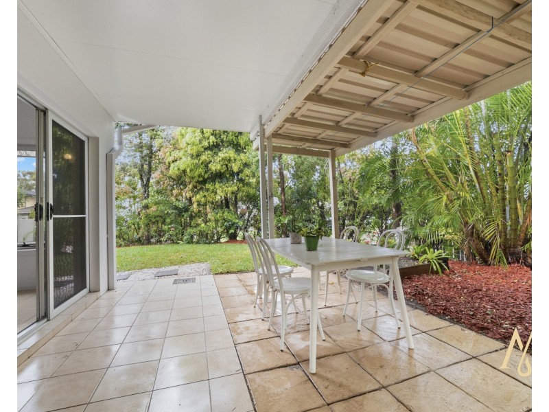 2 Royal Links Drive, Robina QLD 4226