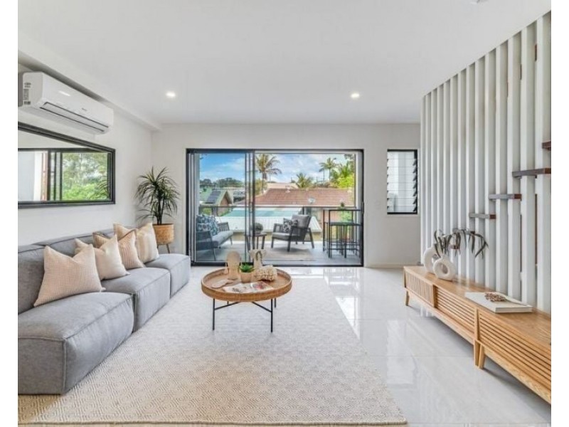 1/32 Ward Street, Southport QLD 4215