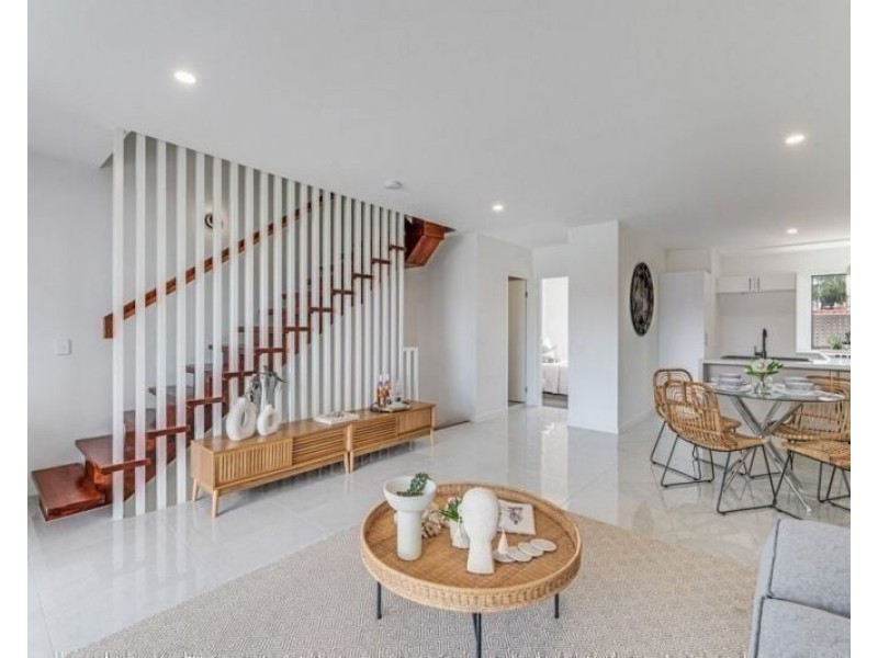 1/32 Ward Street, Southport QLD 4215