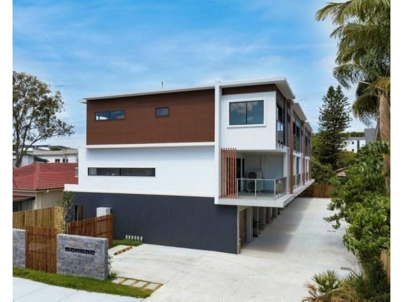 1/32 Ward Street, Southport QLD 4215