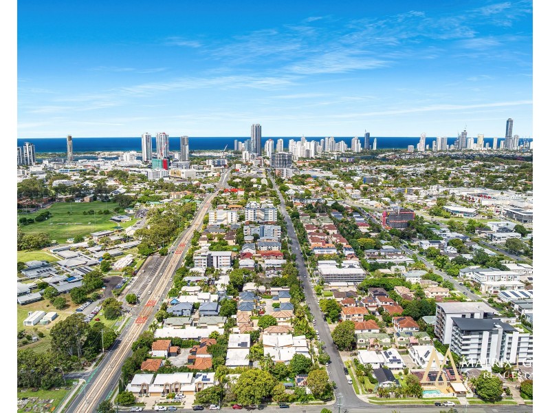 135 Eugaree Street, Southport QLD 4215