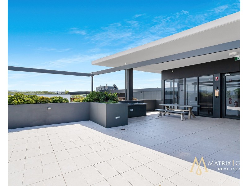 135 Eugaree Street, Southport QLD 4215