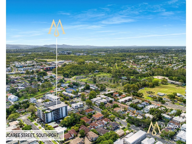 135 Eugaree Street, Southport QLD 4215