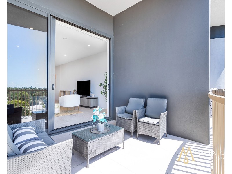 601/135 Eugaree Street, Southport QLD 4215