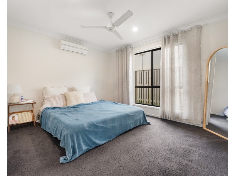 69 The Heights Boulevard, Pimpama QLD 4209