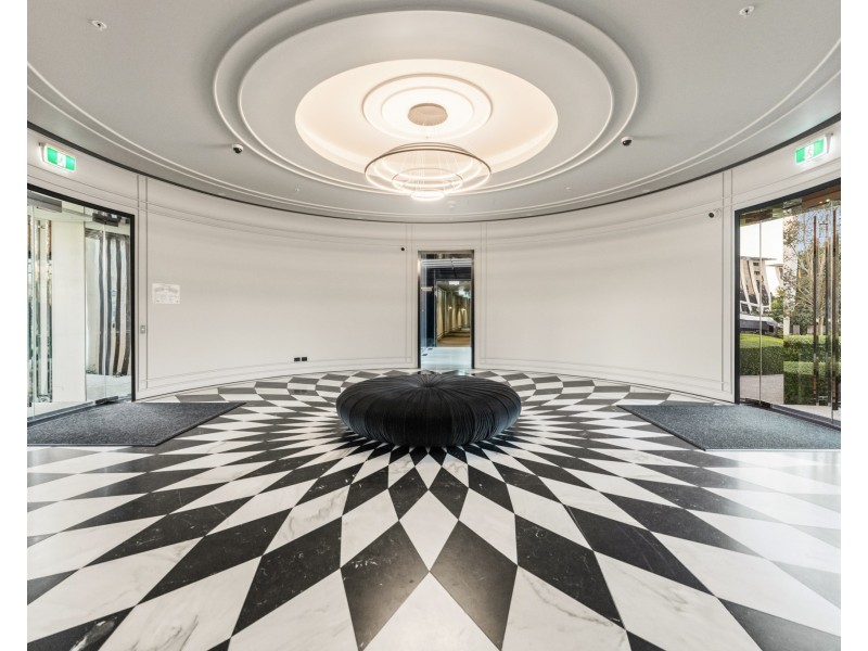 305W/1 Marina Drive, Benowa QLD 4217