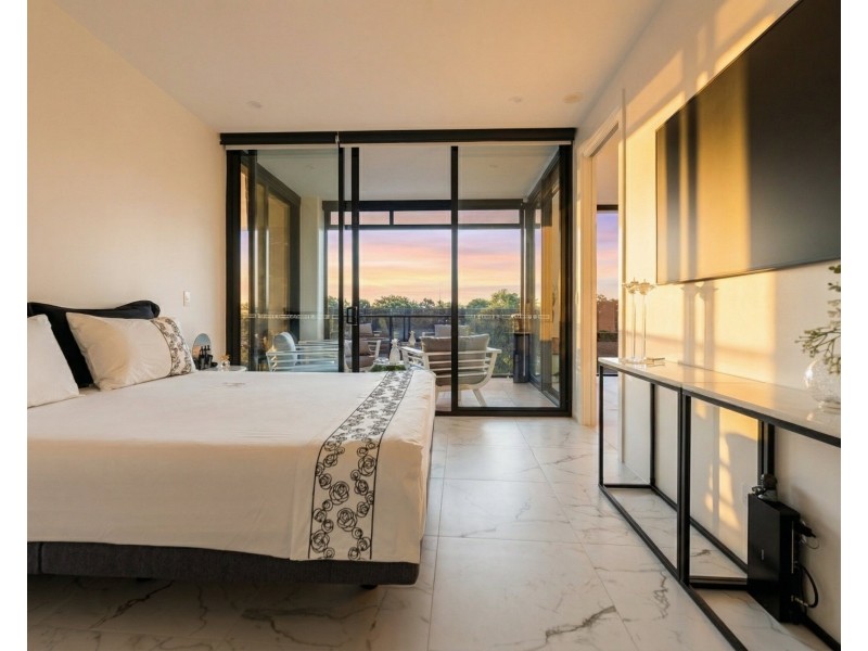 305W/1 Marina Drive, Benowa QLD 4217