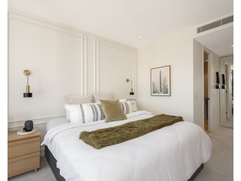 106E/1 Marina Drive, Benowa QLD 4217