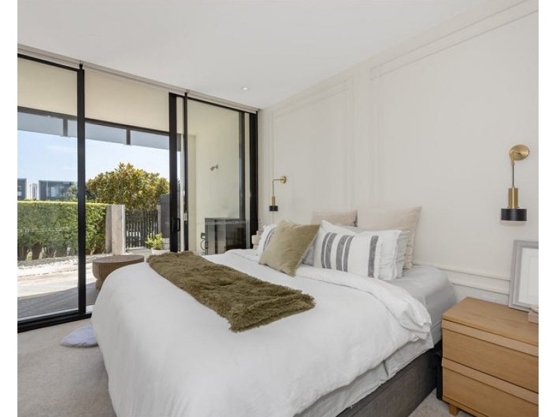 106E/1 Marina Drive, Benowa QLD 4217