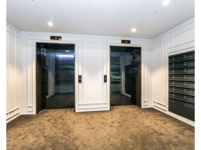 106E/1 Marina Drive, Benowa QLD 4217