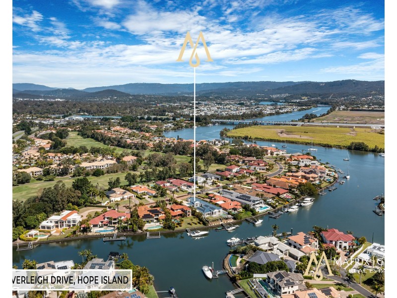 3105 Riverleigh Drive, Hope Island QLD 4212