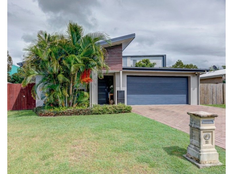 21 Casuarina Way, Helensvale QLD 4212