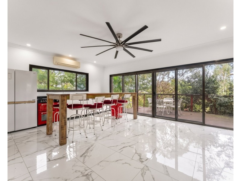 130 Baileys Mountain Road, Upper Coomera QLD 4209