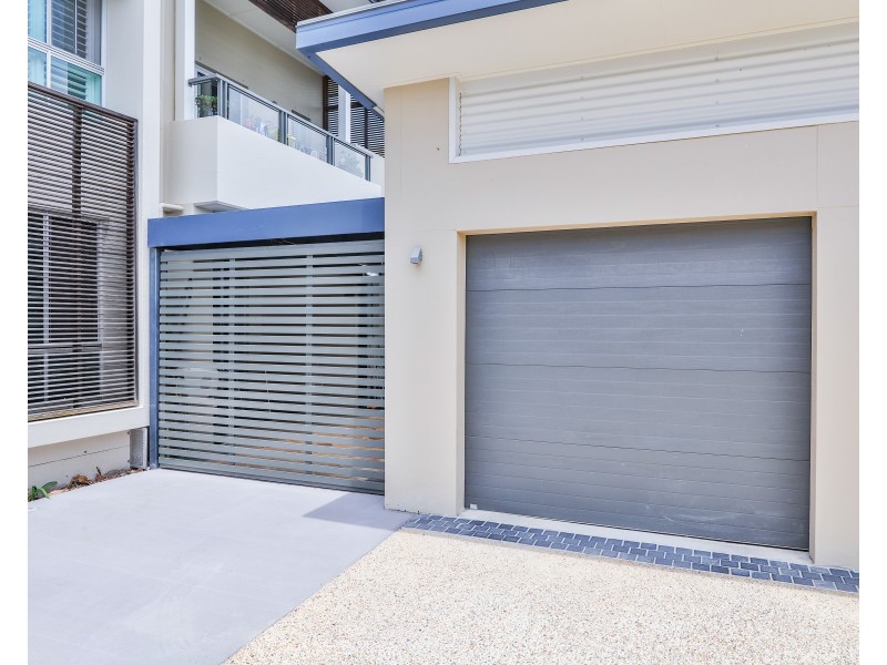 1/802 Glades Drive, Robina QLD 4226