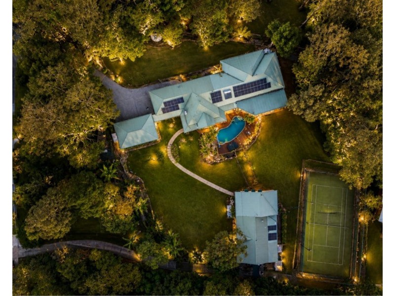25 Uplands Drive, Parkwood QLD 4214
