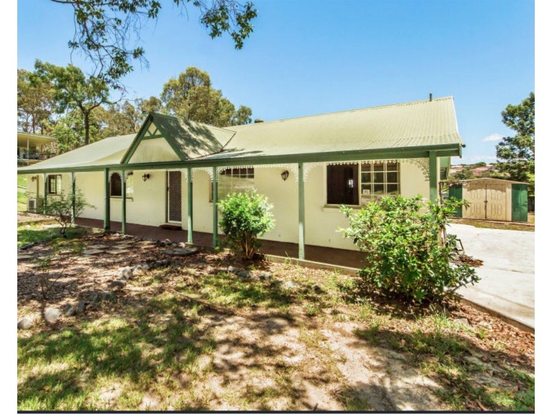 25 Uplands Drive, Parkwood QLD 4214