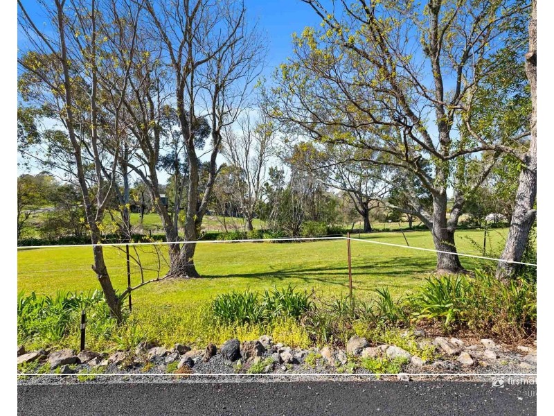 14B Valley View Close, Milton NSW 2538