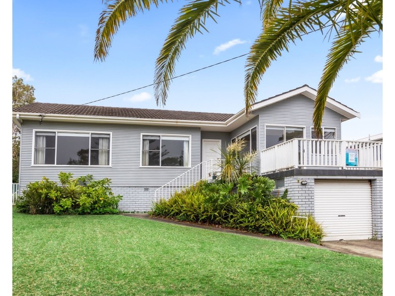 71 Mitchell Parade, Mollymook Beach NSW 2539