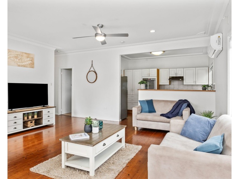 71 Mitchell Parade, Mollymook Beach NSW 2539