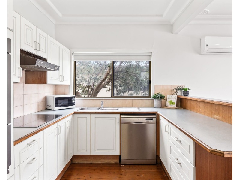 71 Mitchell Parade, Mollymook Beach NSW 2539
