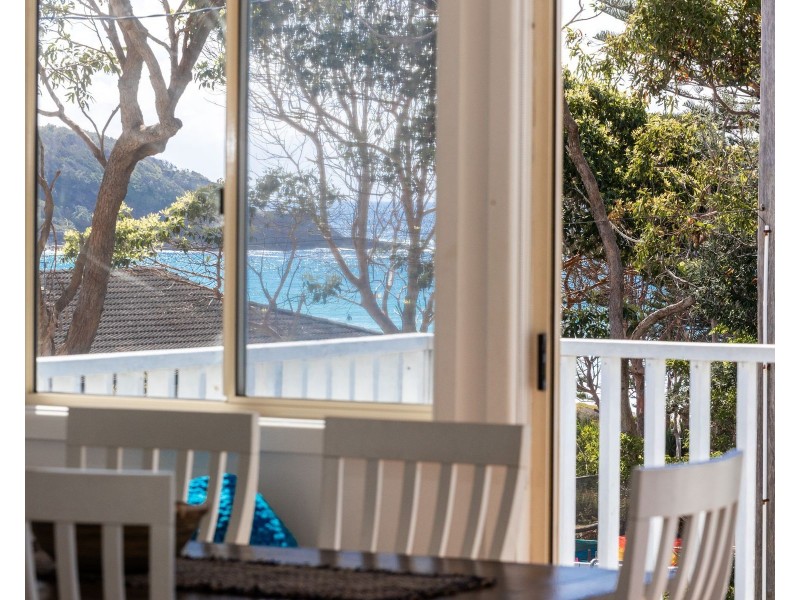 71 Mitchell Parade, Mollymook Beach NSW 2539