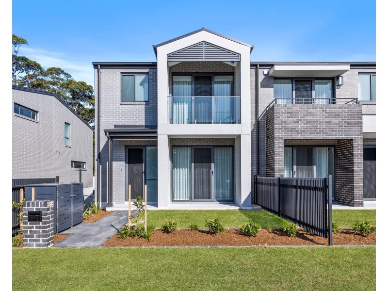 2/2 Dolphin Point Road, Burrill Lake NSW 2539