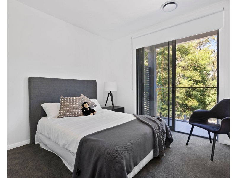 2/2 Dolphin Point Road, Burrill Lake NSW 2539