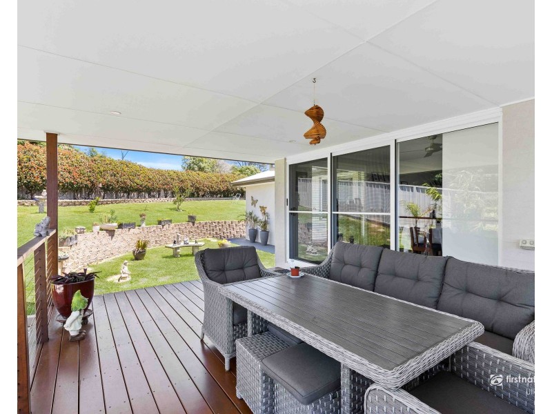 24 Springfield Drive, Mollymook NSW 2539