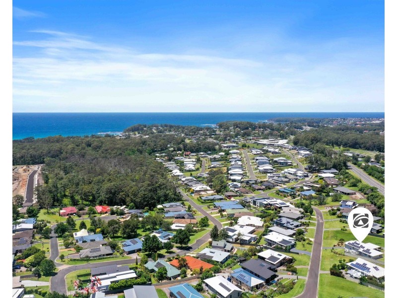 24 Springfield Drive, Mollymook NSW 2539