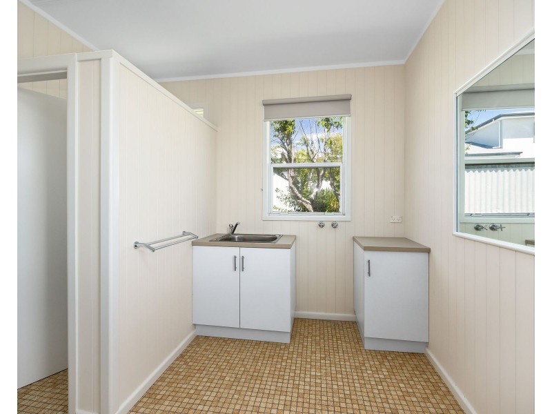 72 Princes Highway, Ulladulla NSW 2539