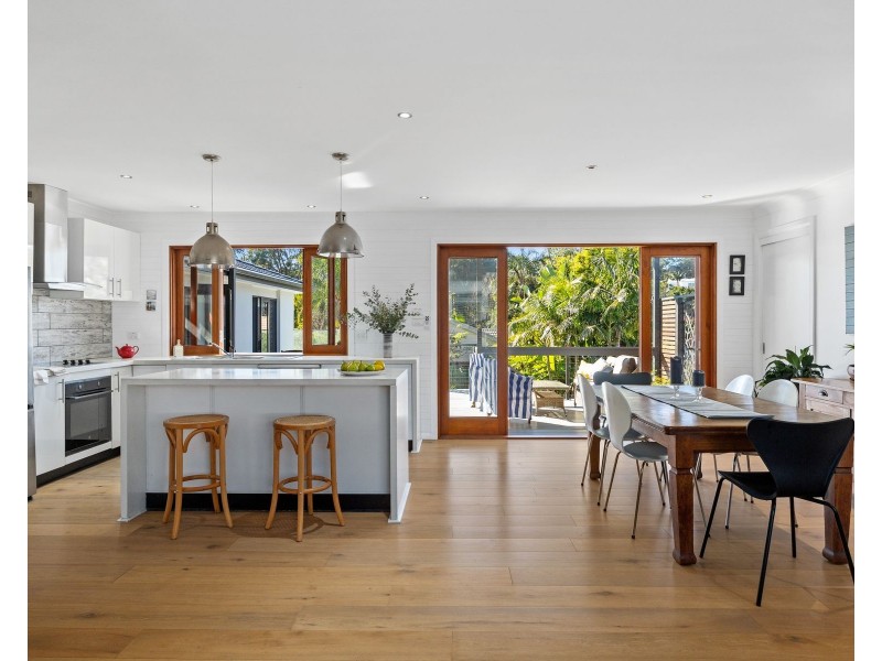 76 Tallwood Avenue, Mollymook Beach NSW 2539