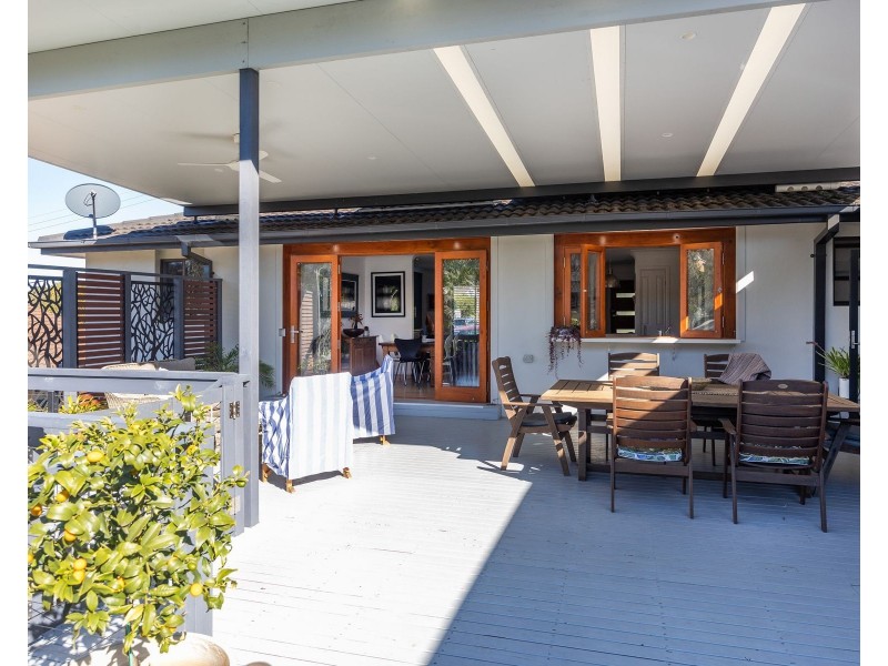 76 Tallwood Avenue, Mollymook Beach NSW 2539