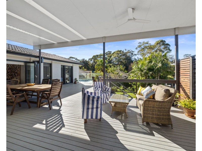 76 Tallwood Avenue, Mollymook Beach NSW 2539