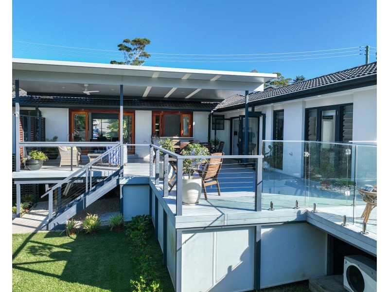76 Tallwood Avenue, Mollymook Beach NSW 2539
