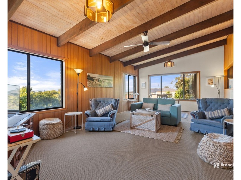41 Hilltop Crescent, Mollymook Beach NSW 2539