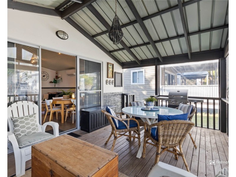 196/425 Princes Highway, Lake Tabourie NSW 2539
