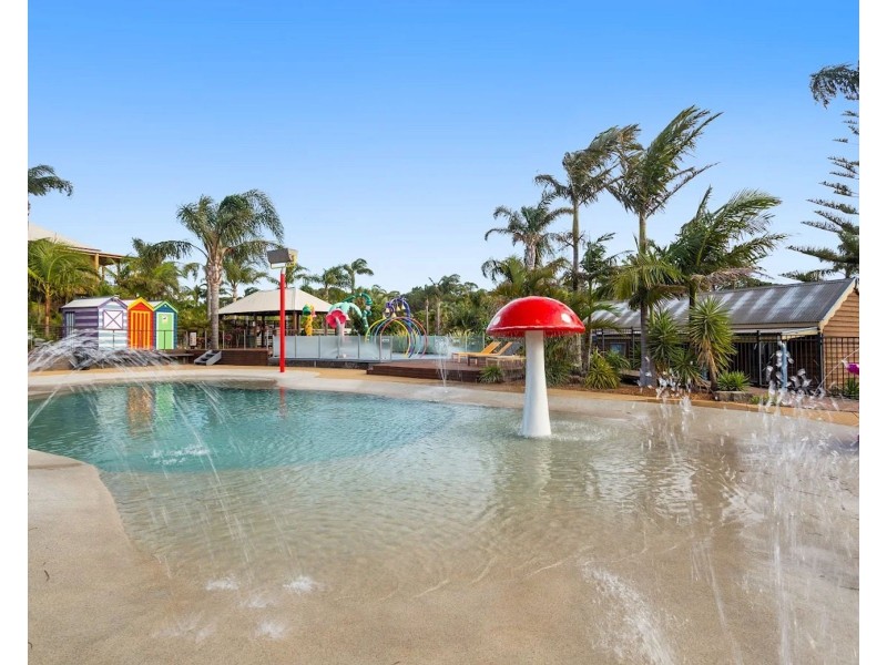 196/425 Princes Highway, Lake Tabourie NSW 2539
