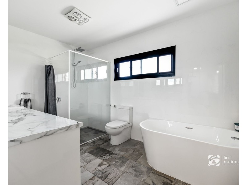 37 Springfield Drive, Mollymook NSW 2539