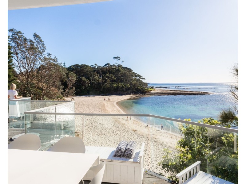 15 Shipton Crescent, Mollymook NSW 2539