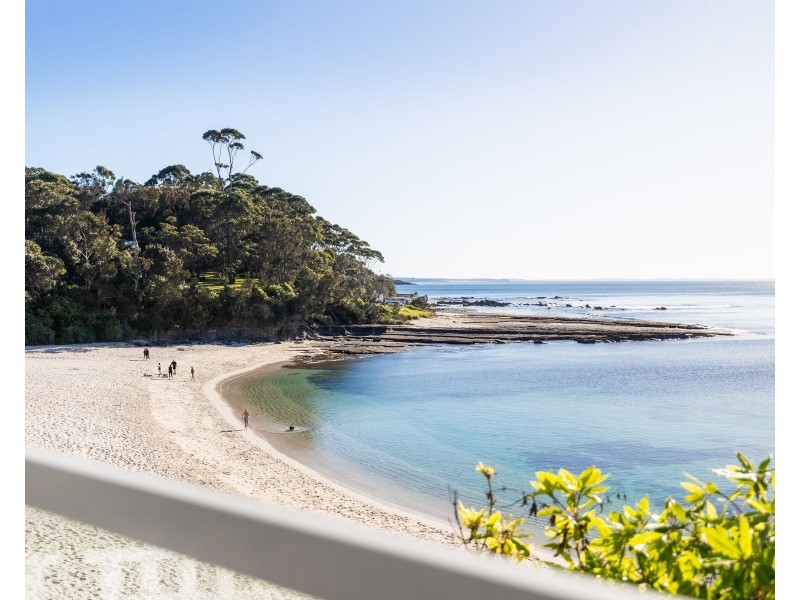 15 Shipton Crescent, Mollymook NSW 2539