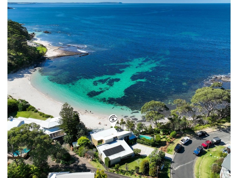 15 Shipton Crescent, Mollymook NSW 2539