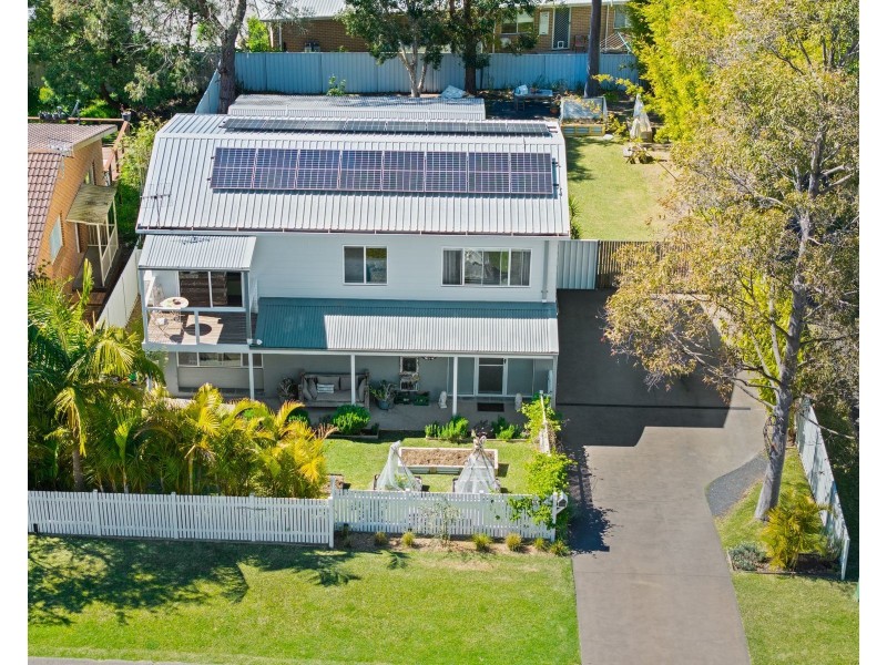 18 Gemini Way, Narrawallee NSW 2539