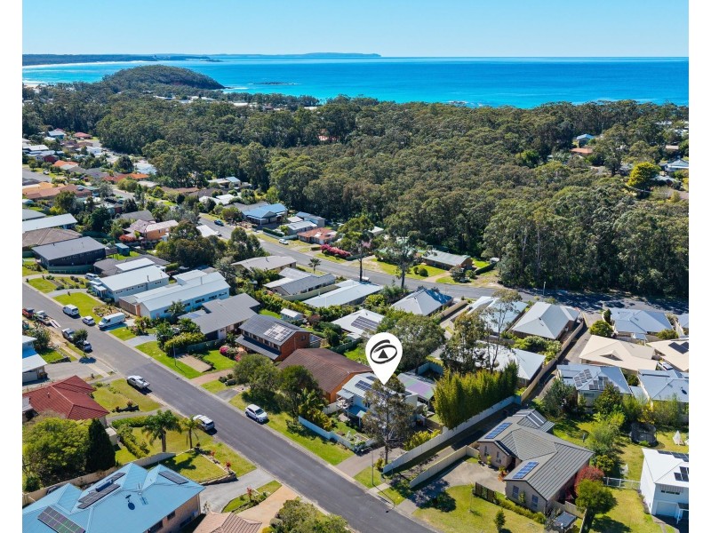 18 Gemini Way, Narrawallee NSW 2539