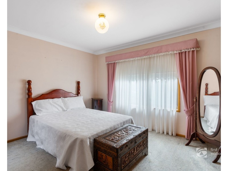 15 Highview Drive, Dolphin Point NSW 2539